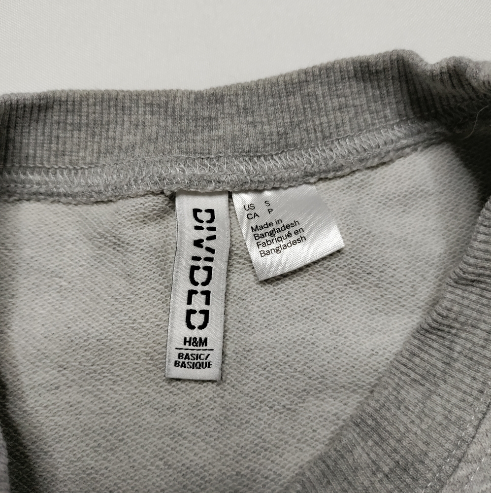 H&M NASA Sweatshirt - Picture 6 of 6